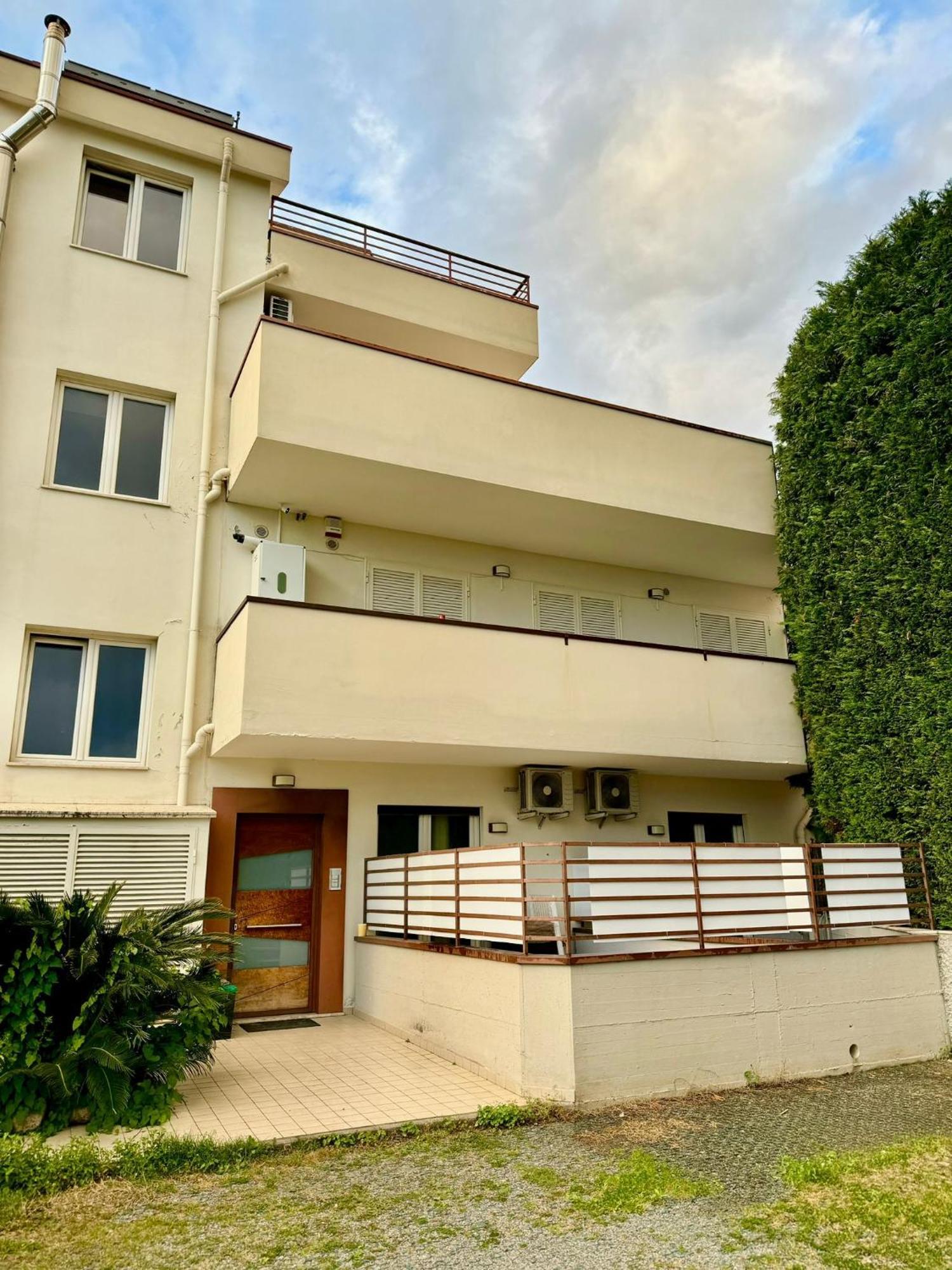 Il Ruggi Bb Bed & Breakfast Salerno Eksteriør bilde